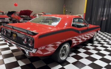 Plymouth-Barracuda-1972-Coupe-7