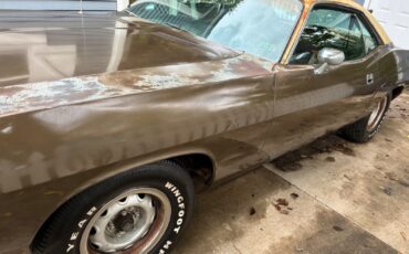 Plymouth-Barracuda-1974-Coupe-1