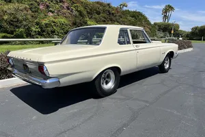 Plymouth-Belvedere-1-1965-Tan-Tan-3