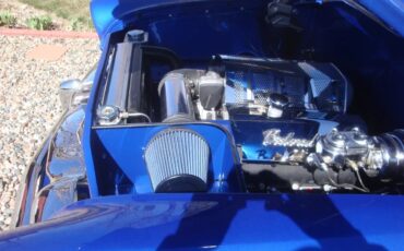 Plymouth-Belvedere-1956-Blues-Pearl-Metallic-With-Pearl-White-Ultraleather-Pearl-White-11