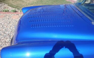 Plymouth-Belvedere-1956-Blues-Pearl-Metallic-With-Pearl-White-Ultraleather-Pearl-White-4