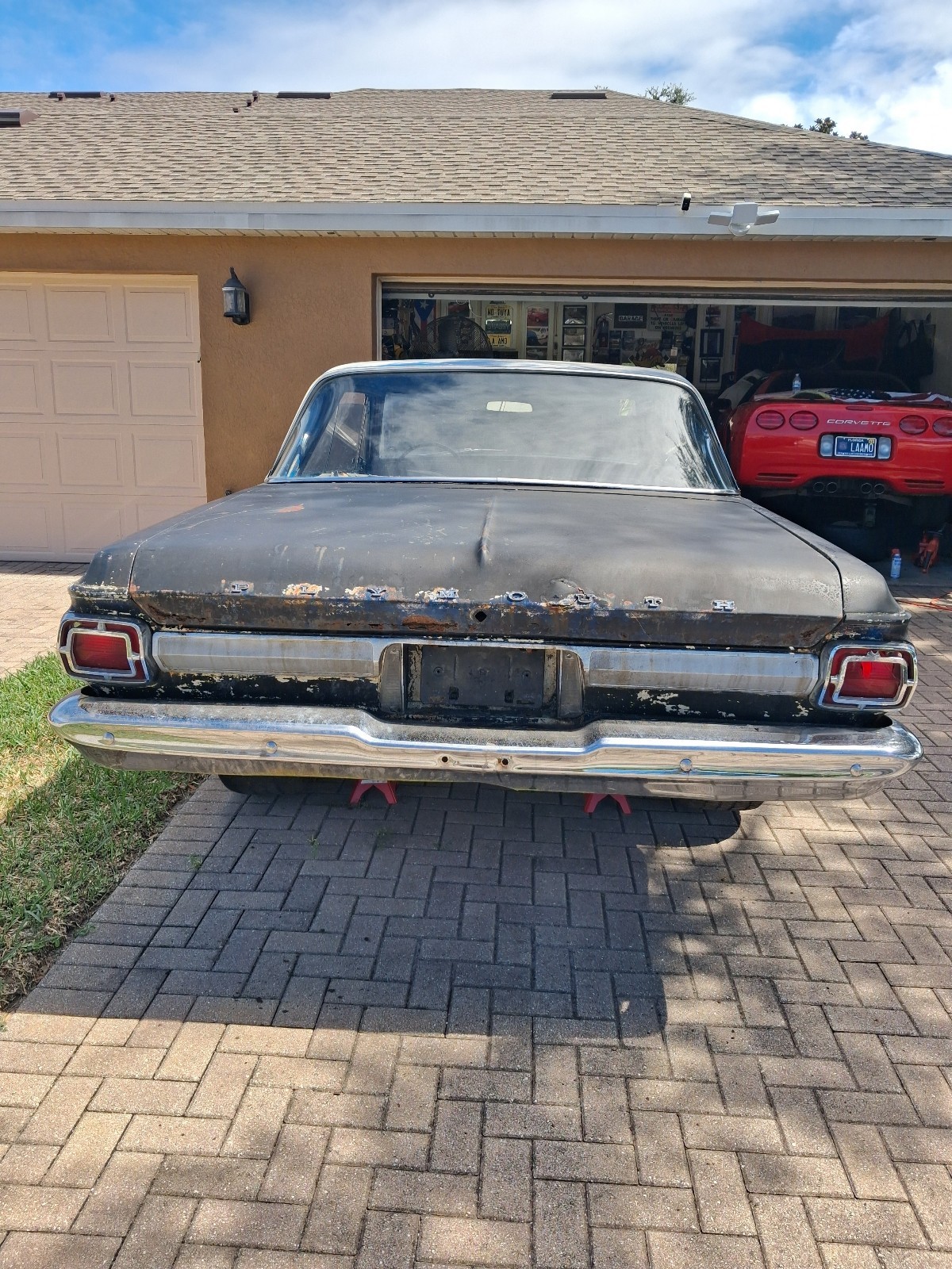 Plymouth-Belvedere-1965-2