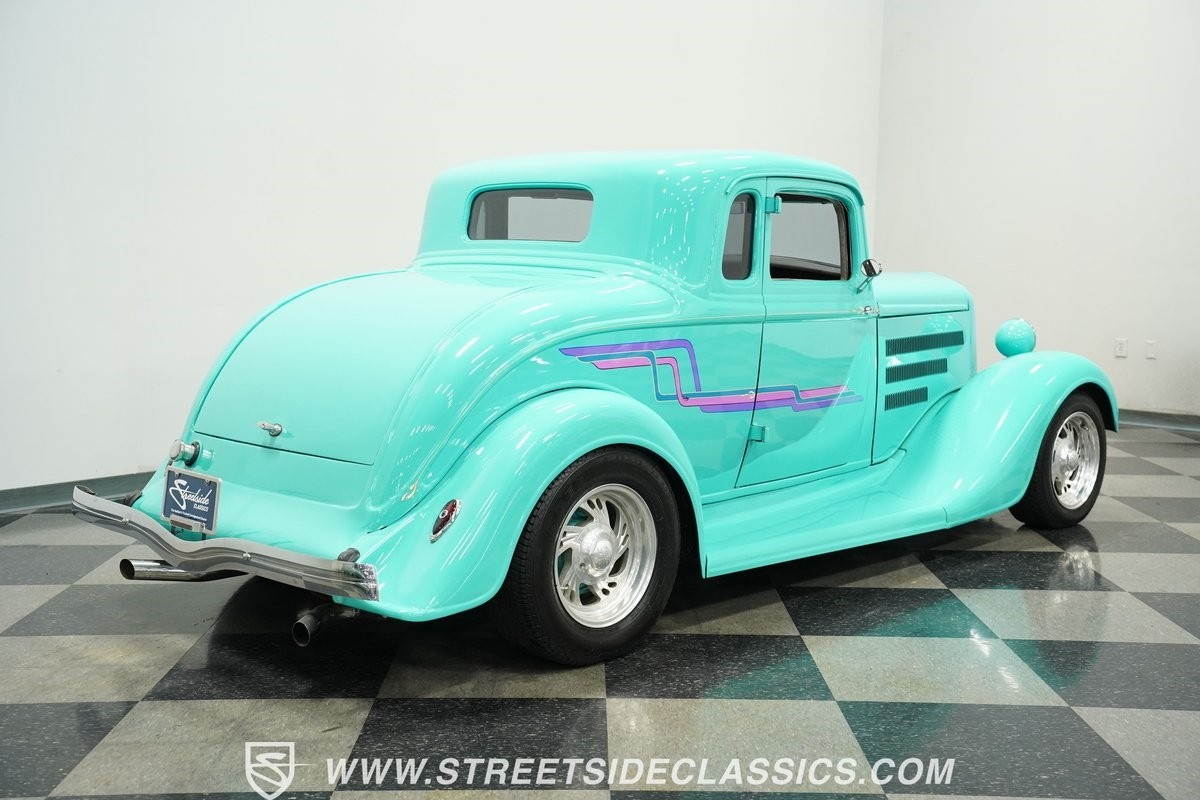 Plymouth-Coupe-1932-Coupe-12