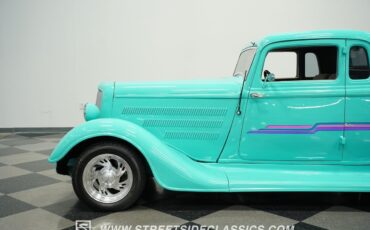 Plymouth-Coupe-1932-Coupe-22