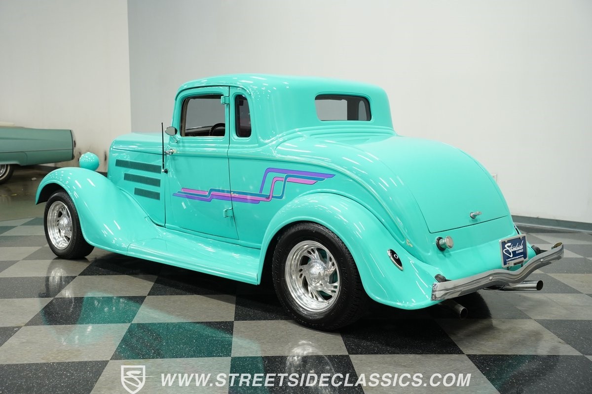 Plymouth-Coupe-1932-Coupe-8