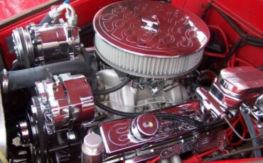 Plymouth-Coupe-1947-Red-4