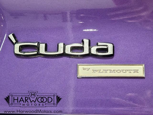 Plymouth-Cuda-1972-Coupe-30