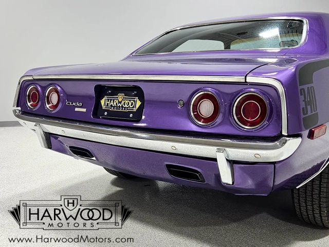 Plymouth-Cuda-1972-Coupe-32