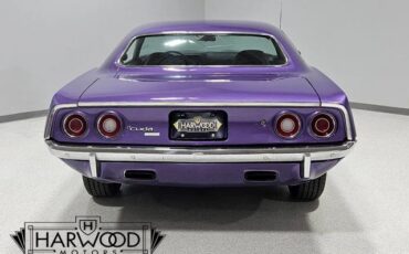 Plymouth-Cuda-1972-Coupe-4