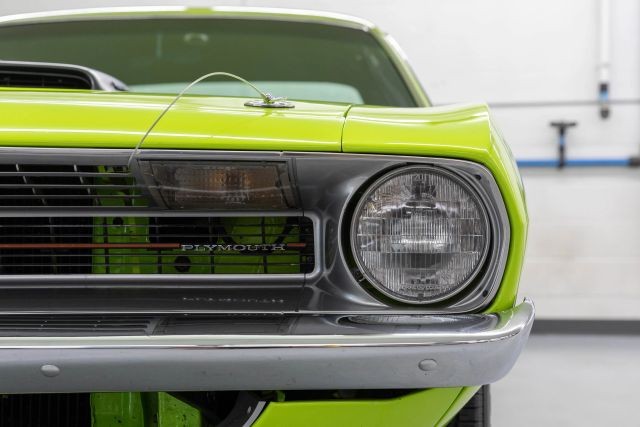 Plymouth-Cuda-1973-Coupe-16