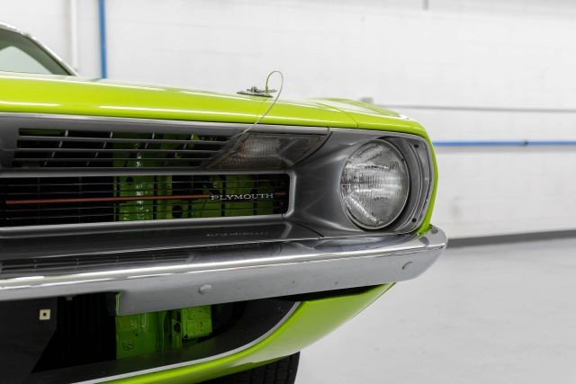 Plymouth-Cuda-1973-Coupe-17