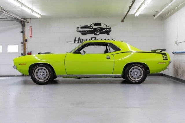 Plymouth-Cuda-1973-Coupe-30