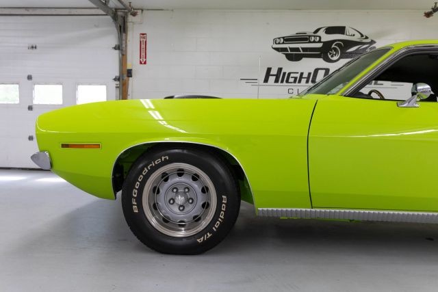 Plymouth-Cuda-1973-Coupe-31