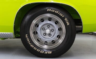 Plymouth-Cuda-1973-Coupe-35