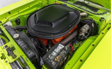 Plymouth-Cuda-1973-Coupe-5