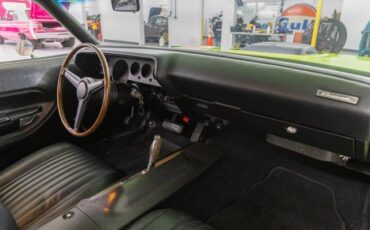 Plymouth-Cuda-1973-Coupe-7
