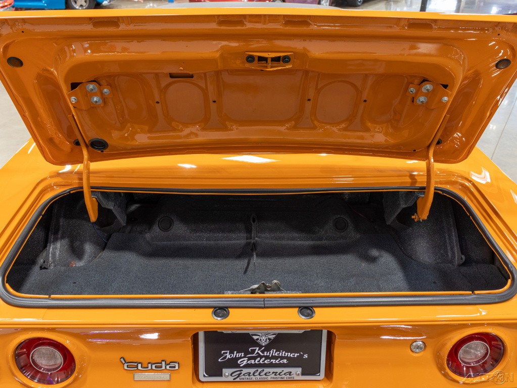 Plymouth-Cuda-1974-Coupe-18