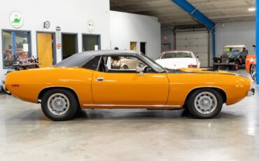 Plymouth-Cuda-1974-Coupe-7