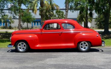 Plymouth-Custom-1948-Sedan-10