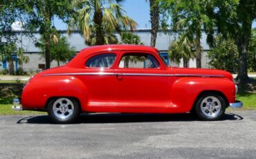 Plymouth-Custom-1948-Sedan-2