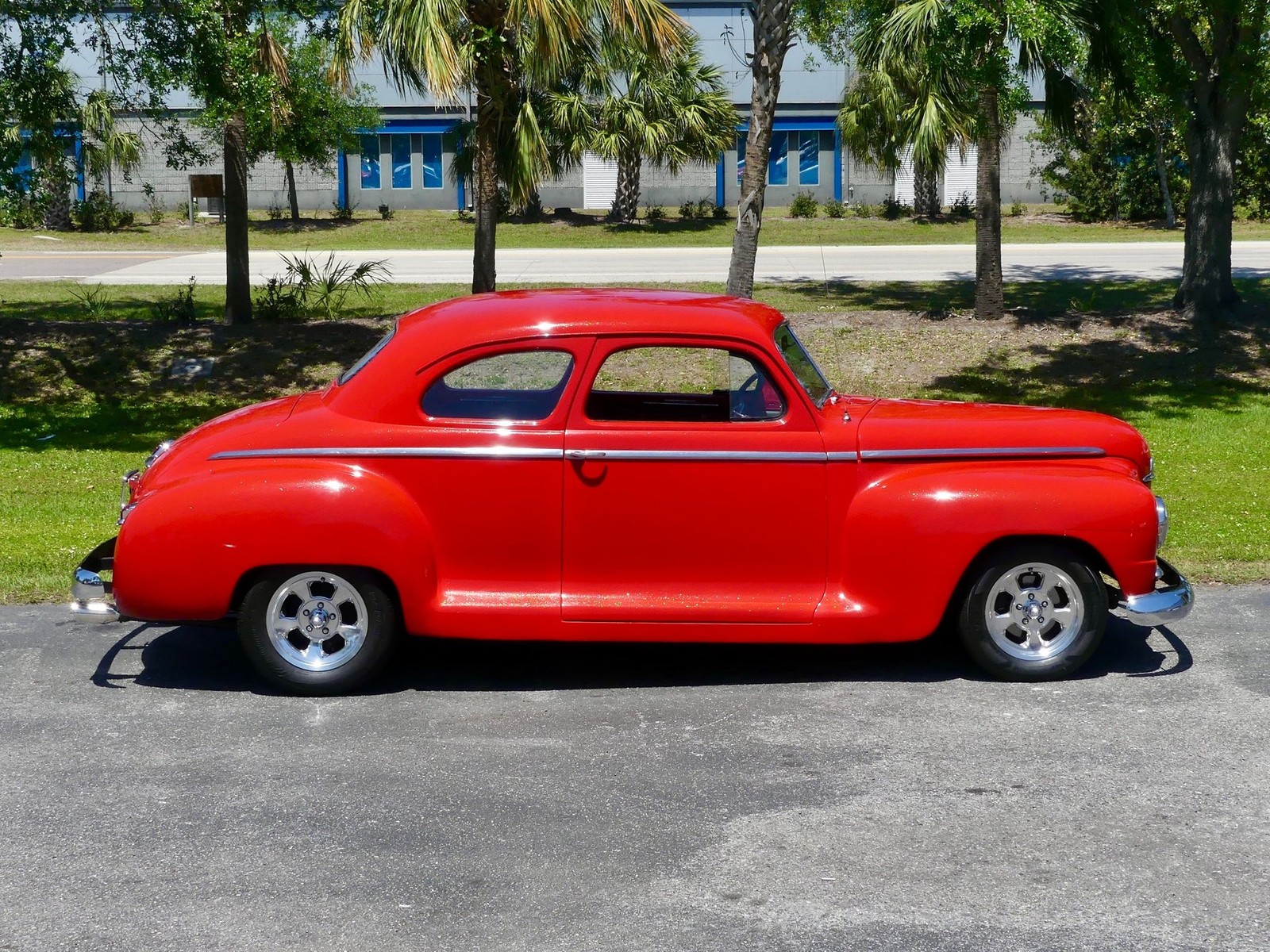 Plymouth-Custom-1948-Sedan-22