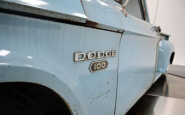 Plymouth-D100-1967-Pickup-17
