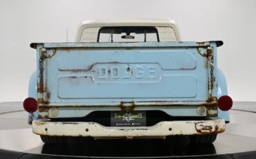 Plymouth-D100-1967-Pickup-3