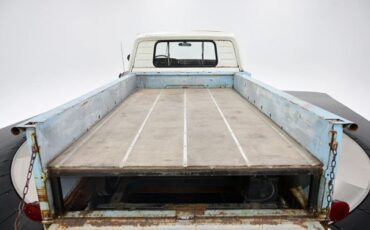 Plymouth-D100-1967-Pickup-32