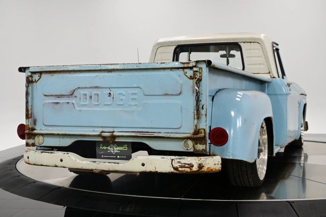 Plymouth-D100-1967-Pickup-4