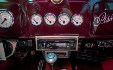 Plymouth-Deluxe-1937-Maroon-12