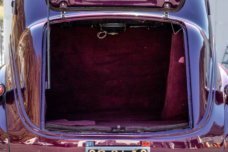 Plymouth-Deluxe-1937-Maroon-20