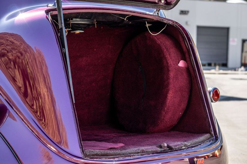 Plymouth-Deluxe-1937-Maroon-22
