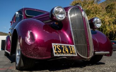 Plymouth-Deluxe-1937-Maroon-26