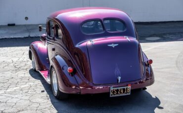 Plymouth-Deluxe-1937-Maroon-3