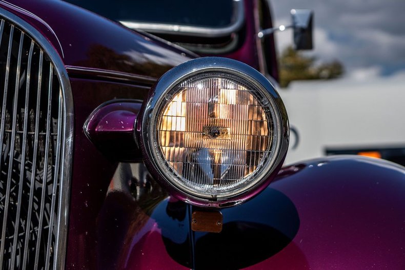 Plymouth-Deluxe-1937-Maroon-34