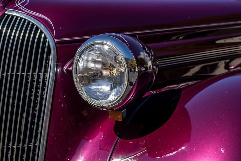 Plymouth-Deluxe-1937-Maroon-37