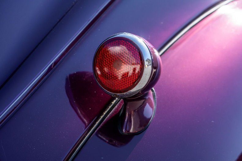 Plymouth-Deluxe-1937-Maroon-42
