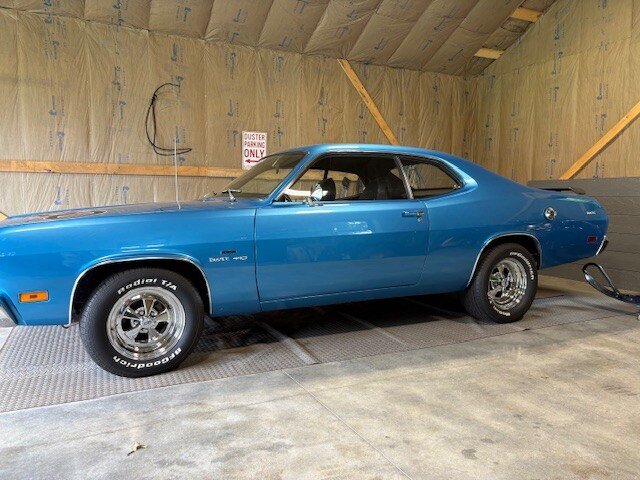 Plymouth-Duster-1970-Blue-Black