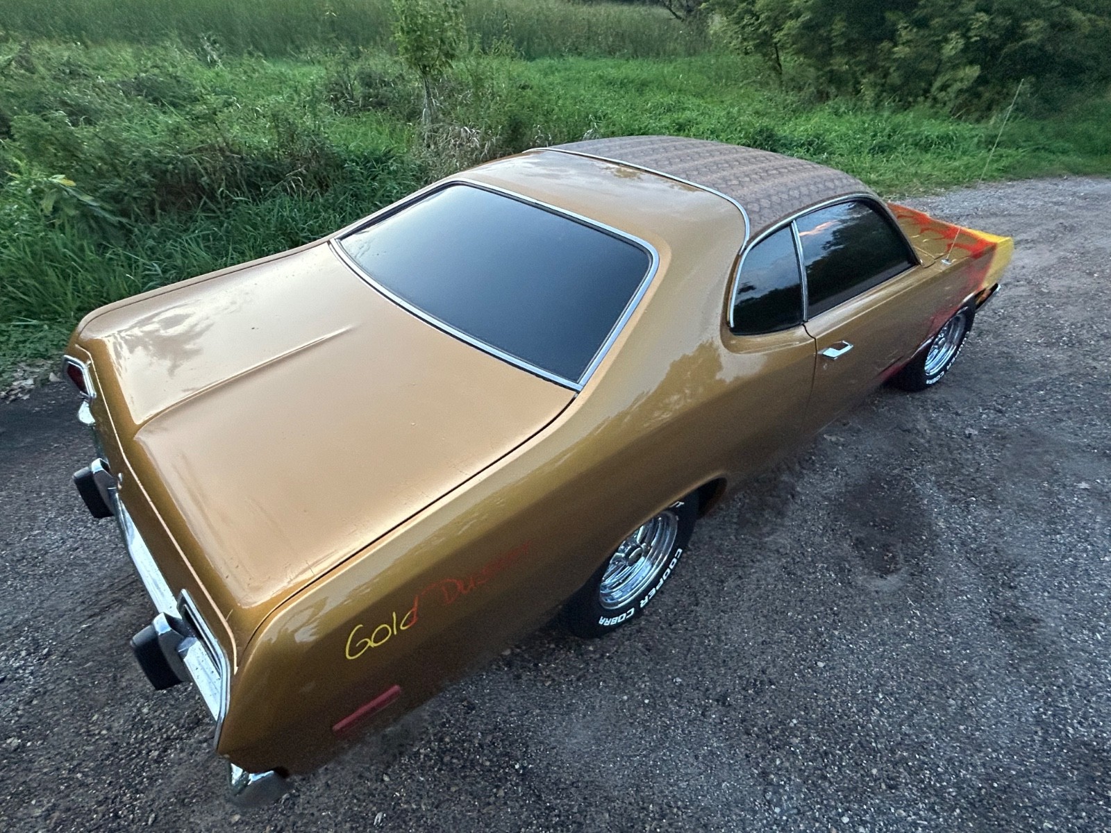 Plymouth-Duster-1973-Coupe-3