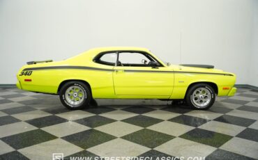 Plymouth-Duster-1973-Light-Green-Black-20