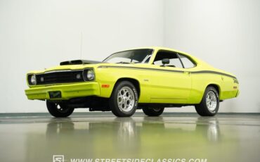 Plymouth-Duster-1973-Light-Green-Black-26