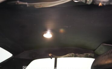 Plymouth-Duster-1973-Light-Green-Black-47