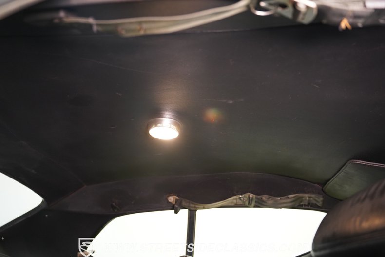 Plymouth-Duster-1973-Light-Green-Black-47