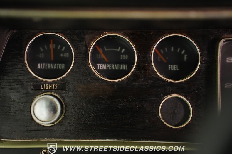 Plymouth-Duster-1973-Light-Green-Black-5