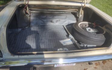 Plymouth-Fury-1965-Classic-White-Gold-4