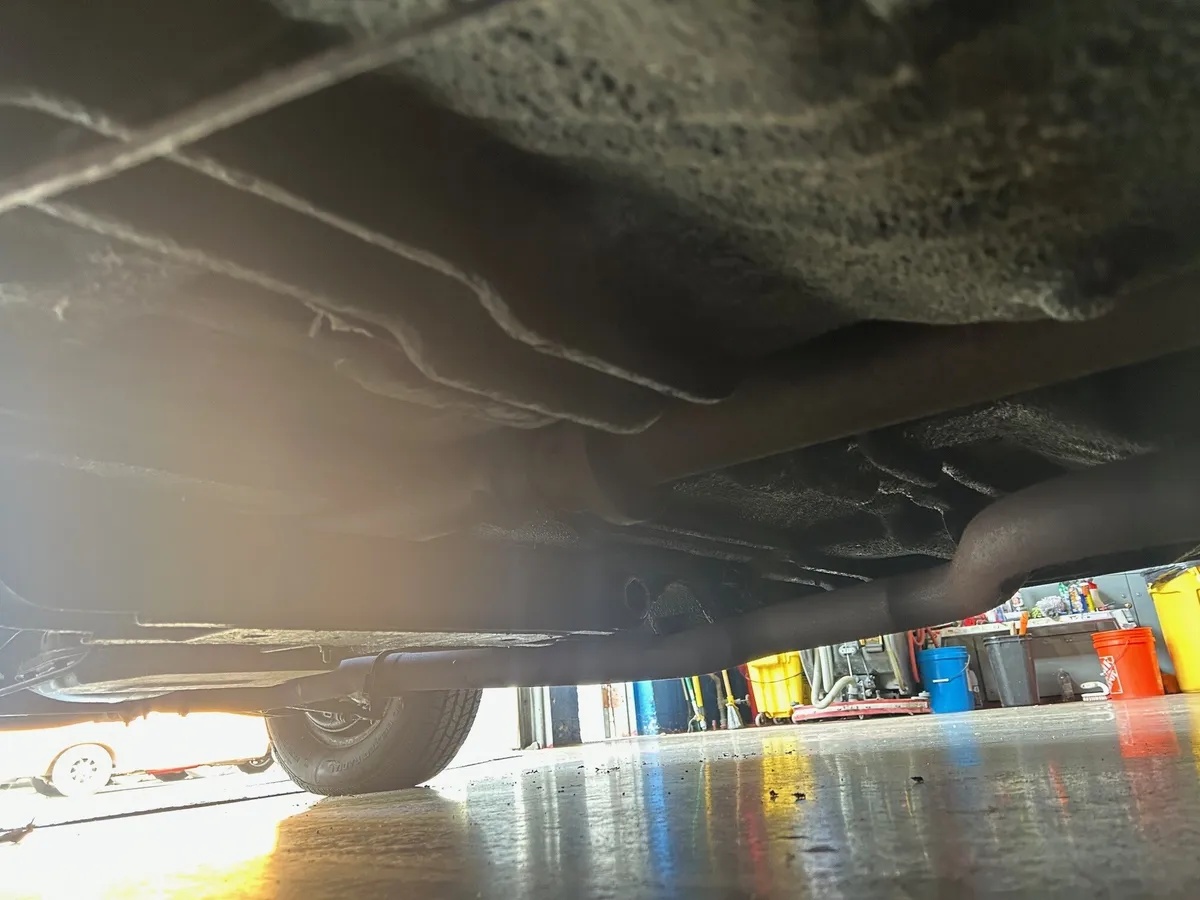 Plymouth-Fury-1966-Soft-Yellow-Tan-19