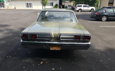 Plymouth-Fury-1966-Soft-Yellow-Tan-6