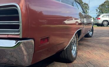 Plymouth-GTX-1970-18