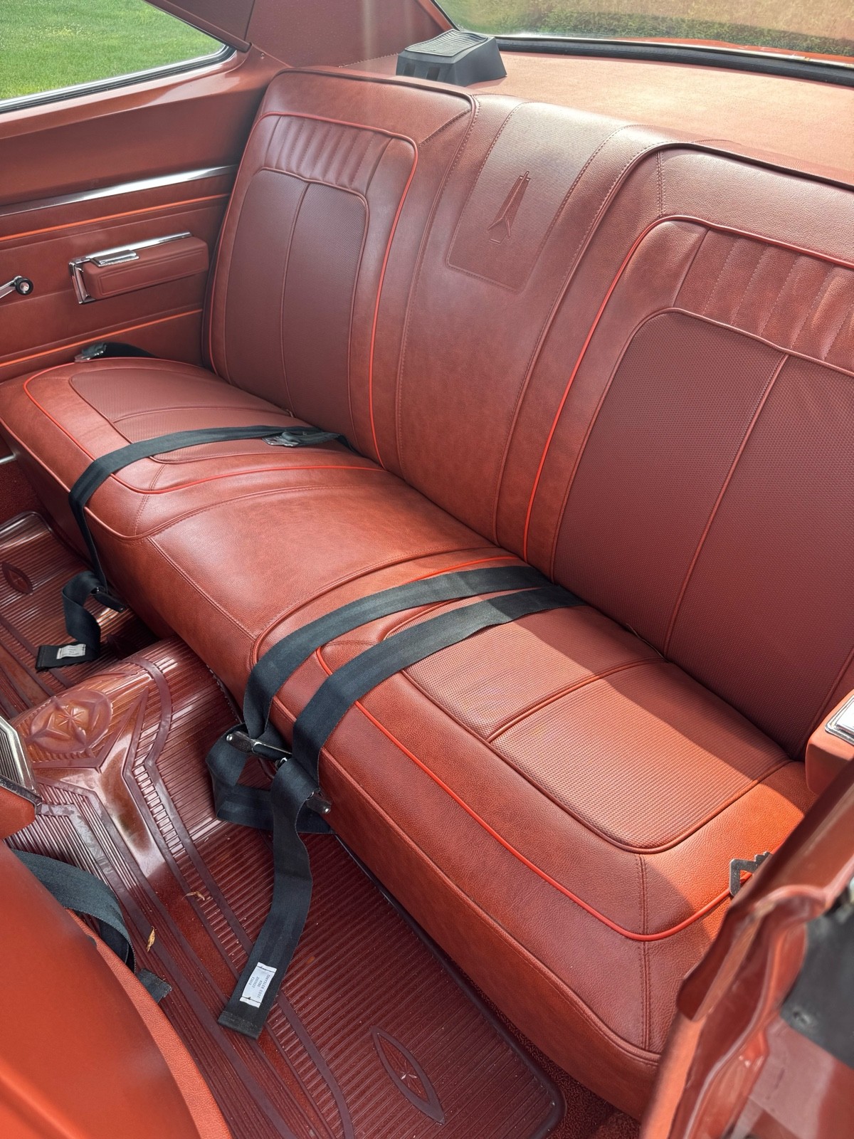 Plymouth-GTX-1970-33