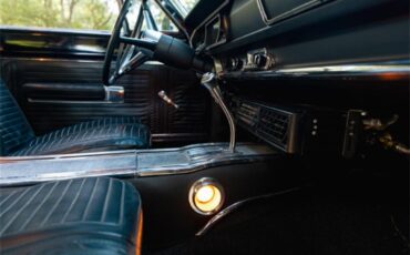 Plymouth-Gtx-1967-Dark-Green-Poly-Black-12